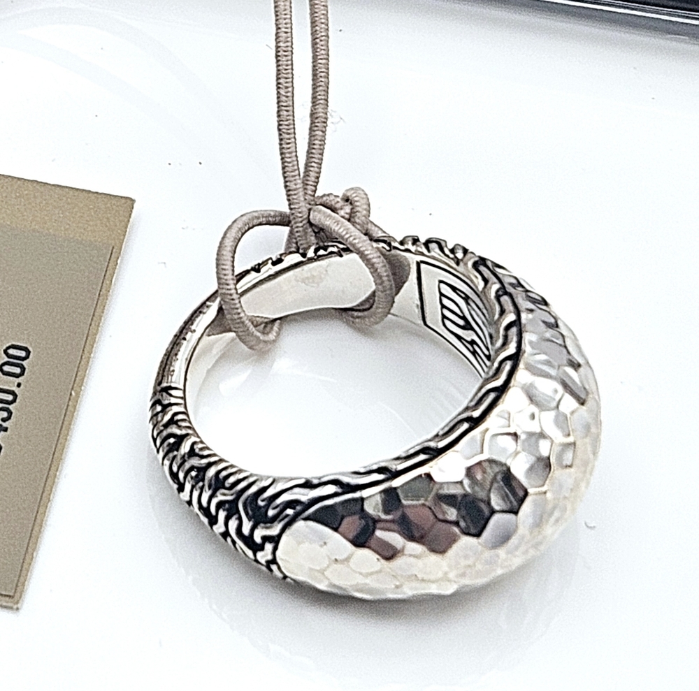 Elegant Silver Textured Ring Pendant